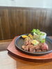 アンガス牛ステーキ「ディナー数量限定アンガス牛ステーキ新登場！～ランチ・ディナー・パーティー（宴会、歓送迎会）サマーランド帰りにご利用頂ける秋川のイタリアン肉バル【グリルダイニング COLLABO】〜」