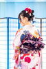 「問屋町レンタル着物TUZUMI色とりどりの花が咲く華やかな振袖コーデで、特別な一日を」