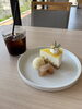 パイナップルヨーグルトムースケーキ「８月のケーキプレート」