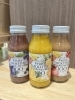「果肉ごと濃厚に搾った100％スムージー🌟」