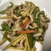本日の日替わりランチは青椒肉絲定食です