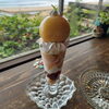 まるごと桃と紅茶のパフェ「今だけのご褒美！三種の贅沢パフェで夏と秋の潤いチャージ」