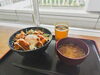 先々週の日替わり「唐揚げ丼」「今週（8/18から8/22）の日替わりランチ（890円）メニューです♪」