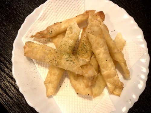 チーズ揚げ10本 650円 カリッと美味しいです!「🈺本日8月23日(土)通常通り営業致します🈺カリッと絶品!お子様から大人まで人気!『チーズ揚げ』10本650円(税込)が好評です!/お好み焼き・鉄板焼きしぐれ/磯子区岡村」