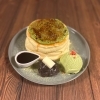 抹茶ブリュレパンケーキ「期間限定新メニューのご案内【Sバル】」