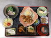 「鶏の唐揚げ甘辛ダレ＆新鮮刺身の和定食ランチ」