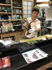 伊勢海老「大きな伊勢エビ入荷！新鮮な旬の味をお楽しみください」