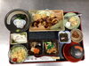 「ジューシーなチキンカツと新鮮たこ刺身の和定食ランチ」