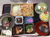 「豚焼肉とカツオのたたきで味わう和定食ランチ」