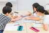 「教えることで深まる学び―生徒同士の成長エピソード」