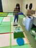感触を確かめながら、進んでいます✨「🦶【感覚あそび】足裏から育つ“体と心の安定”〜運動が苦手な子も楽しめる感覚あそび〜」