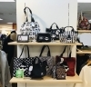 「HAPPYFACEエマちゃんbag入ってます」
