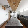 「素材が際立つ、キッチンデザイン。【お洒落×長持ち×快適｜ReGen Homes by タナベ住建】」
