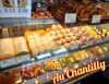 週末ご褒美スイーツはAu Chantillyで🍰「ケーキ、タルト、パイまだまだ多数ございます🍰」