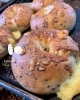 黒ごまチーズ🥯🧀「毎週火曜日はベーグルの日🥯 新作ベーグル登場です◎ ／ パン工房かおりほのか（岡山市南区三浜町）」