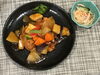 「本日のAランチは　トリカラのチリソース」