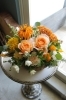 そのまま飾れるアレンジメントフラワー「オレンジ色のアレンジメント　戸塚安行の花屋フランテッセ」