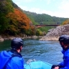 秋の京都保津川ラフティング