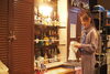 お店の中「スタッフ募集」