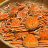「本日から夜営業ではコッペガニが追加🦀✨」