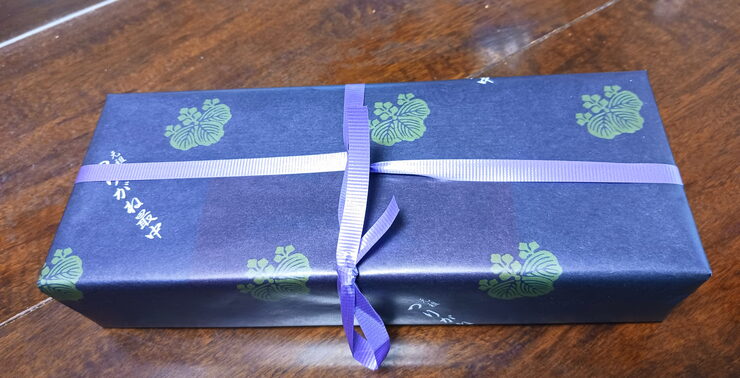 一目で分かるシンプルさ「初日」
