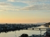 川と海と山の夕焼け。心のケア中です。「朝日や夕日って心が落ち着きますよね…。「夕日が人を癒す理由」にはどんな事があるのが調べてみました。」