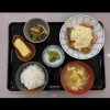 「サクッとジューシーな唐揚げ＆野菜を多く使用した手作りの タルタルソース！」