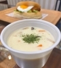 「コッペと一緒に温かいスープはいかがでしょうか？」