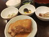「食べごたえアリ　厚揚げの肉詰め煮♪」