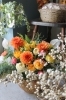 「黄色とオレンジのアレンジメントフラワー　戸塚安行の花屋フランテッセ」