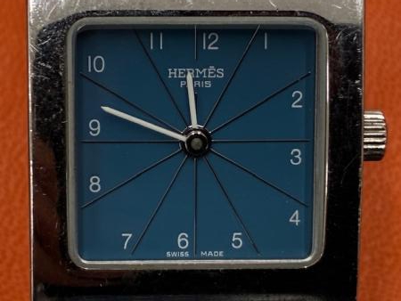 エルメス クオーツ腕時計 HH1.210 買取「エルメス クオーツ腕時計 お買取りさせて頂きました。 当店は安心の現金買取 貴金属と腕時計の買取 「金町は大黒屋です」 大黒屋 金町買取センター(金町駅北口徒歩1分) 提携駐車場 ヴィナシス金町パーキング 安心の256台」