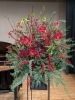 クリスマスカラーのお花で舞台を鮮やかに「クリスマスおさらい会、温かい雰囲気の中で開催しました♪」