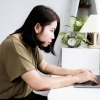 「鏡を見るのが少し楽しくなる✨ 「猫背」と「膝・腰の不調」を同時に整える、40代からの身体メンテナンス🌿」