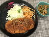 「本日のAランチは　とんこつランチ　デミグラソース」