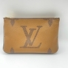 ルイ・ヴィトン「ポシェット・ドゥーブルジップ」モノグラム
