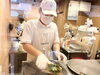 店長が丁寧に1つ1つ焼き上げます。「クレープ大好き店長が一枚一枚焼き上げる、理想の“パリッとモチッ”」