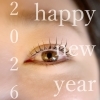 「2026年もよろしくお願いいたします♡目元からHAPPYな一年に」