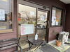 西日と紫外線カットで店内も快適に！「あけましておめでとうございます。」