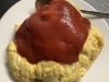 「本日の日替わりランチは唐揚げ定食です」