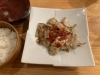 旨味溢れるカジキ料理「カジキのバター炒めケチャップがけ定食」