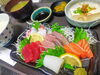 「お刺身盛り合わせ定食でちょっと贅沢な和定食ランチ」