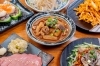 多彩なメニューをご満喫ください「寒い季節にうれしい一品！ホルモンの味噌煮込みでぽかぽかに」