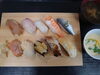 江戸前仕込みお任せ１人前（茶碗蒸し、味噌汁付き）　梅　　平日限定1,000円税別 「【家族の記念日に】みんなで海鮮を楽しめます。おまかせ「松・竹・梅」と食べ放題で祝う冬の団らん」
