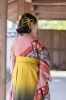 晴れの日に色鮮やかな着物を着よう「問屋町レンタル着物TUZUMI　2026年3月卒業式 袴レンタル・着付けご予約受付中です」