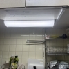 キッチン手元灯をLEDに交換＆位置も見直し。明るさと使い勝手がぐんと向上しました