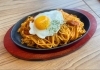 「鉄板ナポリタン＆目玉焼きであつあつランチ」