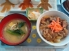 牛丼とお味噌汁「まんぷくご飯」
