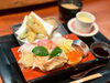 魚菜酒房あず木のランチメニュー「春の昼のご馳走」「寿司ランチやってます🍣✨」