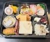 みかづき仕込みのこだわり弁当「常連さま専用メニュー、入れ忘れてごめんなさい！ワイン弁当のお話」