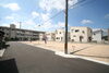 建築条件付き土地でも、 暮らし方から住まいづくりを考えられます。「建築条件付き土地って不自由？― 注文住宅・規格住宅、どちらも選べる家づくり ―」
